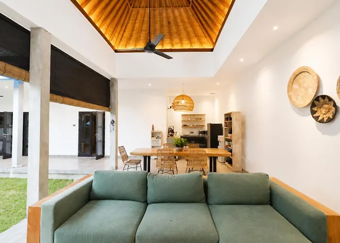 Villa Iris By Hotelarious Seminyak